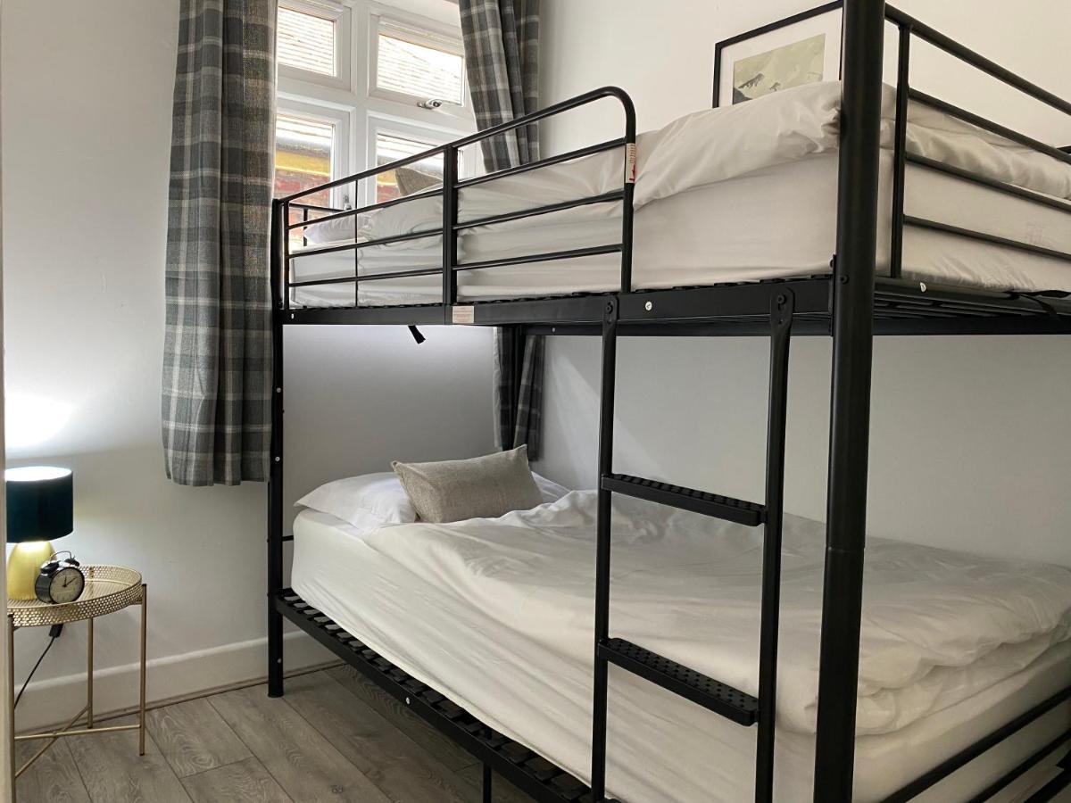 Accessible 3-Bedroom Bungalow With Patio +Driveway Southampton Eksteriør billede
